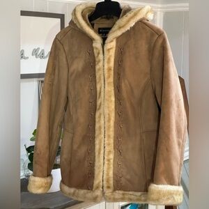 Braeton Coat​​